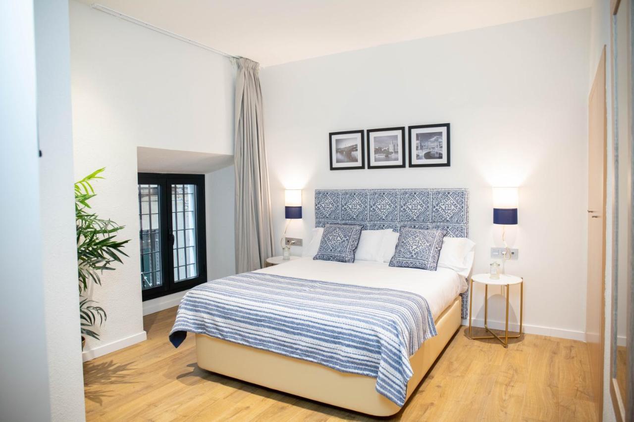 Nqn Aparts & Suites Sevilla Екстериор снимка