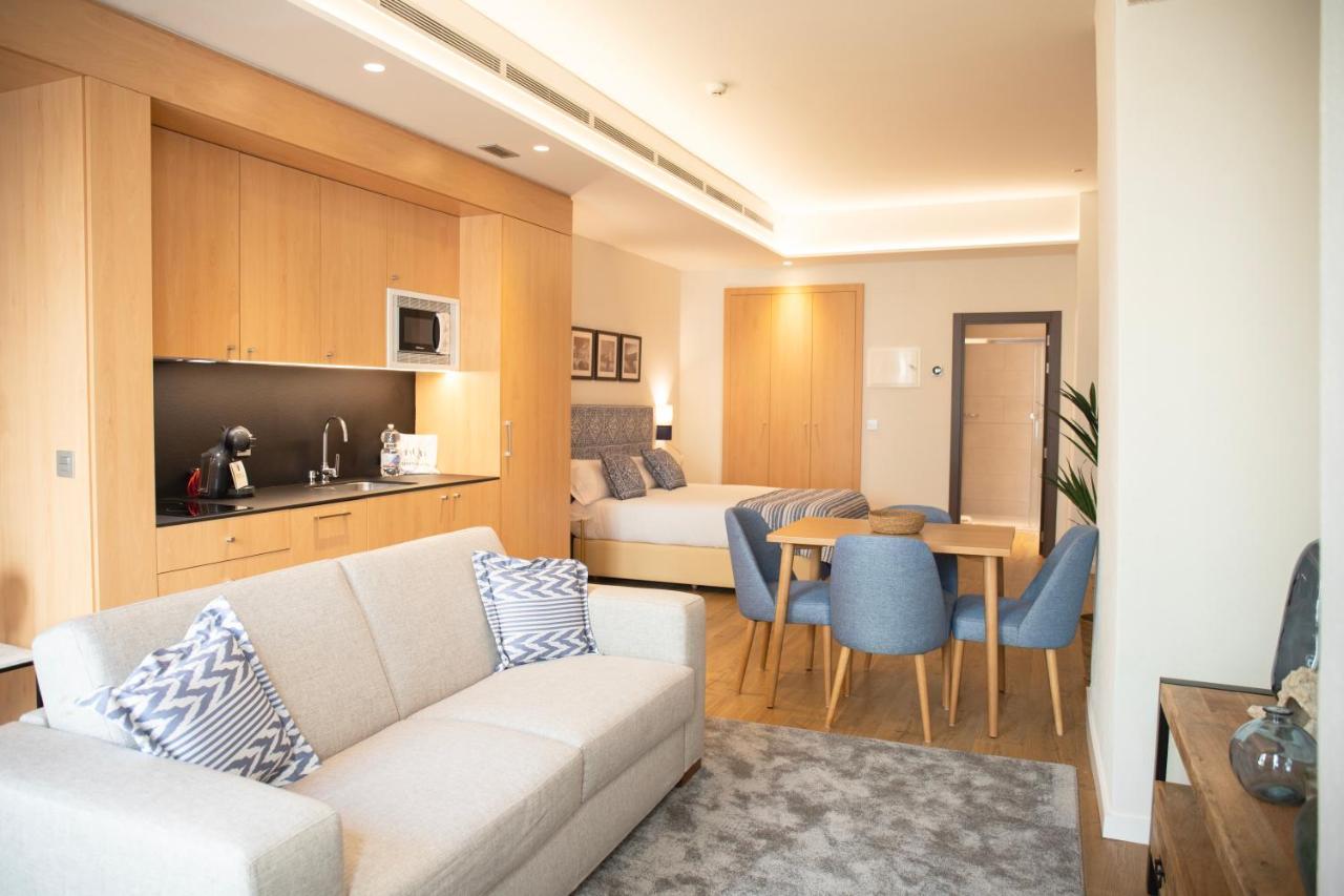 Nqn Aparts & Suites Sevilla Екстериор снимка