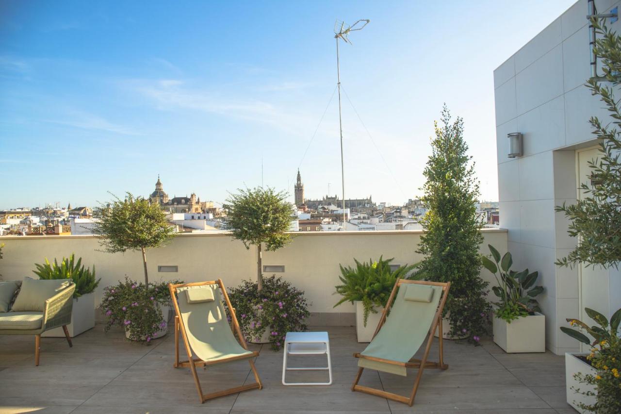 Nqn Aparts & Suites Sevilla Екстериор снимка