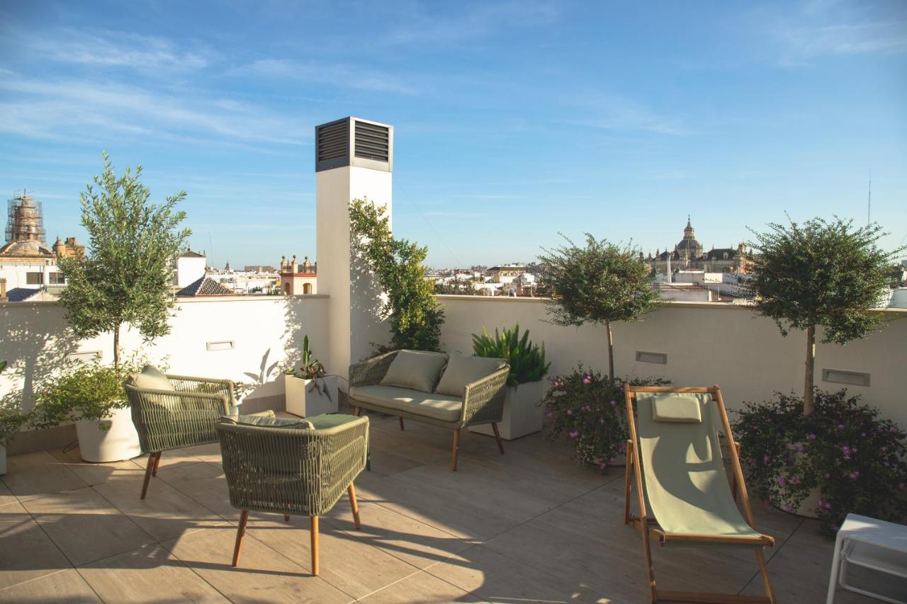 Nqn Aparts & Suites Sevilla Екстериор снимка
