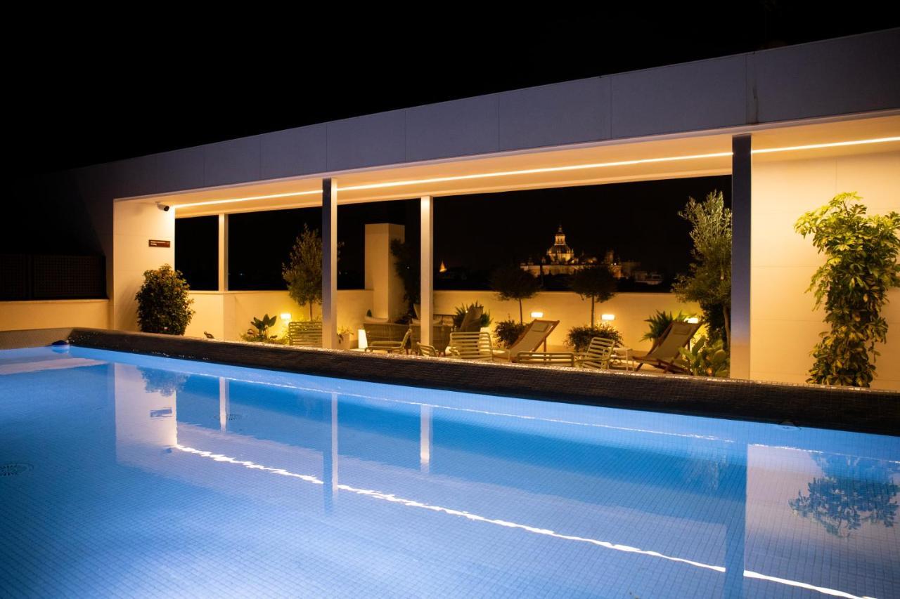 Nqn Aparts & Suites Sevilla Екстериор снимка